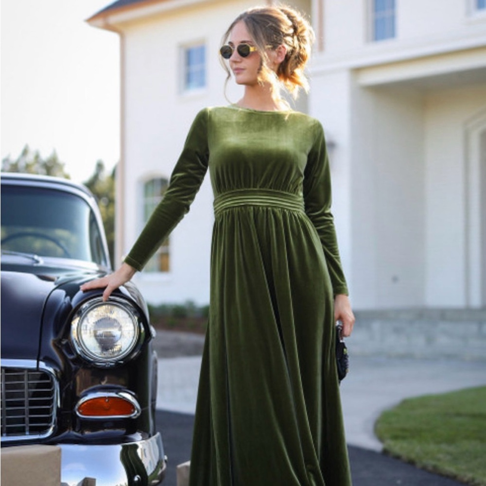 Dainty Jewells Olive Velvet Long Sleeve Dress